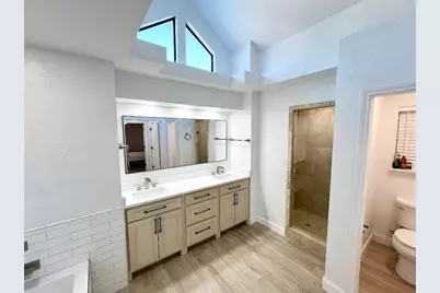 1028 Silverthorn Court, Mesquite, TX 75150 - Photo 18