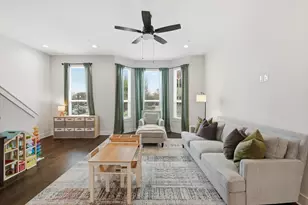 111 W Walters St, Lewisville, TX 75057 - Photo 6