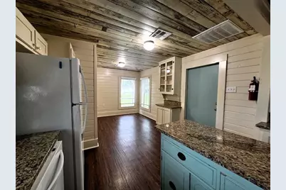 406 E Main Street, Wortham, TX 76693 - Photo 14