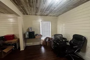 406 E Main St, Wortham, TX 76693 - Photo 14