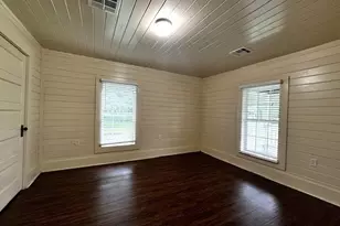 406 E Main St, Wortham, TX 76693 - Photo 8