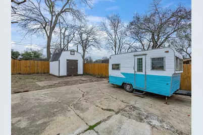 514 W Ridgewood Drive, Garland, TX 75041 - Photo 32