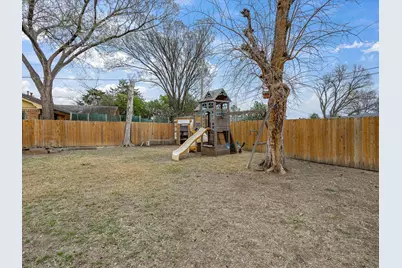 514 W Ridgewood Drive, Garland, TX 75041 - Photo 36
