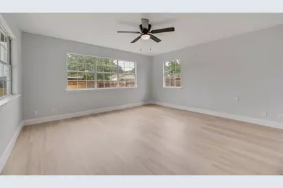 2015 Rose Hill Road, Carrollton, TX 75007 - Photo 8