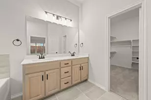 930 Madeline Ln, Cleburne, TX 76033 - Photo 26
