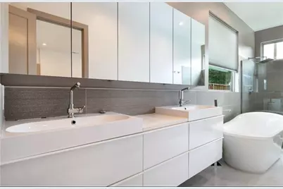 4912 Wenonah Drive, Dallas, TX 75209 - Photo 12