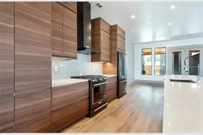 4912 Wenonah Drive, Dallas, TX 75209 - Photo 4