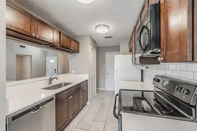 3808 Glengate Drive, Arlington, TX 76016 - Photo 14