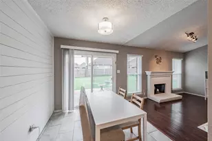 3808 Glengate Dr, Arlington, TX 76016 - Photo 12