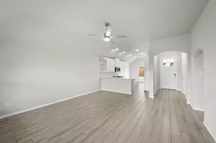 806 Misty Ln, Cleburne, TX 76033 - Photo 12
