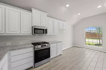 806 Misty Lane, Cleburne, TX 76033 - Photo 6