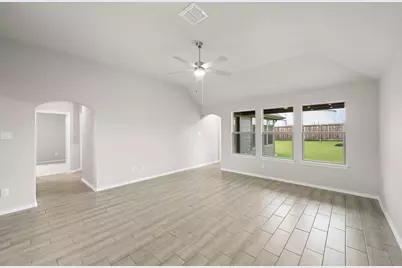 806 Misty Lane, Cleburne, TX 76033 - Photo 14