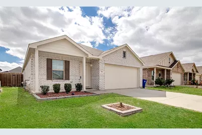 1105 Wildflower Street, Ennis, TX 75119 - Photo 2