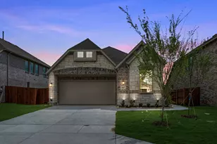 1017 River Oaks Dr, Godley, TX 76044 - Photo 2