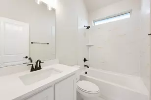 1017 River Oaks Dr, Godley, TX 76044 - Photo 20