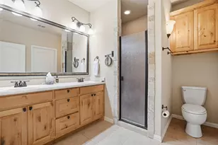 9420 Gleneagles Dr, Granbury, TX 76049 - Photo 26