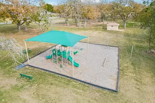 9420 Gleneagles Dr, Granbury, TX 76049 - Photo 38