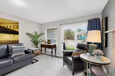 2535 Wedglea Drive #114, Dallas, TX 75211 - Photo 2