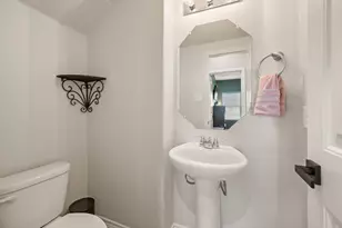 8461 Comanche Springs Dr, Fort Worth, TX 76131 - Photo 18