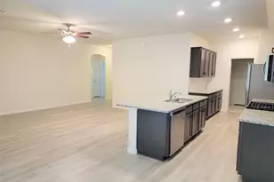 3505 Comal Dr, Little Elm, TX 75068 - Photo 8