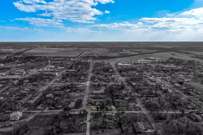 215 N 4th Street, Celeste, TX 75423 - Photo 6