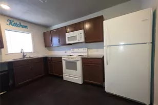 409 E Houston St, Mexia, TX 76667 - Photo 14