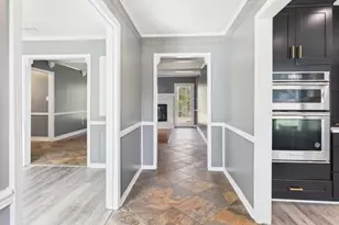 1010 Bel Air Dr, Athens, TX 75751 - Photo 2