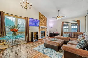 744 Lee St, Mesquite, TX 75149 - Photo 2