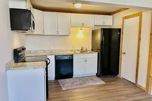 161 Elizabeth St, Pottsboro, TX 75076 - Photo 2