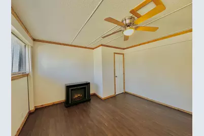 161 Elizabeth Street #B, Pottsboro, TX 75076 - Photo 8