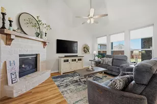 3913 Southbend Dr, Denison, TX 75020 - Photo 2