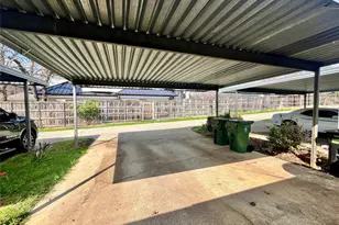 2403 Kingsford Ct, Arlington, TX 76017 - Photo 18