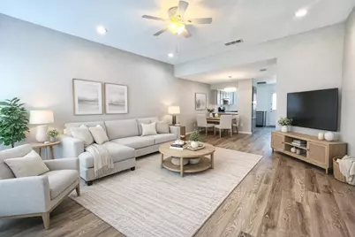 2403 Kingsford Court, Arlington, TX 76017 - Photo 2