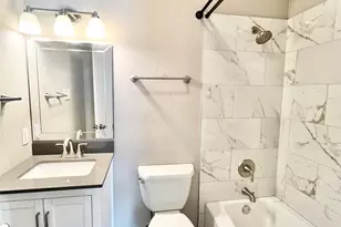 2403 Kingsford Ct, Arlington, TX 76017 - Photo 12