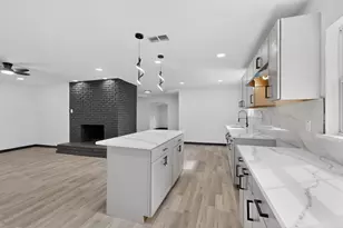 11360 Drummond Dr, Dallas, TX 75228 - Photo 16