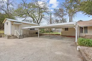 120 Wooded Crest Dr, Woodway, TX 76712 - Photo 38