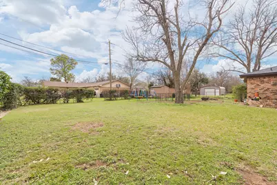 1001 Princeton Place, Cleburne, TX 76033 - Photo 26