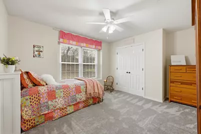 111 Hillside Drive E, Burleson, TX 76028 - Photo 18