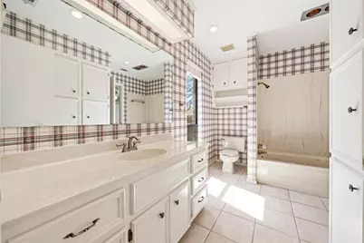 10017 Lost Oak Ridge Drive, Woodway, TX 76712 - Photo 24