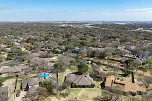 10017 Lost Oak Ridge Dr, Woodway, TX 76712 - Photo 36