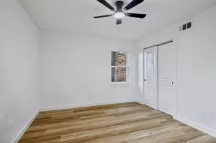 3216 Rockbluff Dr, Dallas, TX 75227 - Photo 18