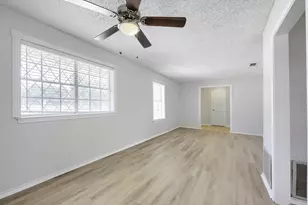 419 Allen Dr, Justin, TX 76247 - Photo 14