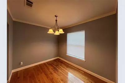 1704 S Polk, Dallas, TX 75224 - Photo 4