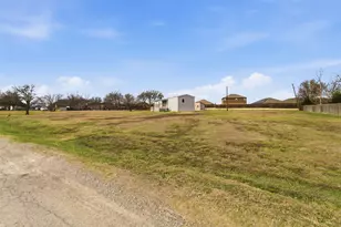 2511 Greenfield, Princeton, TX 75407 - Photo 6