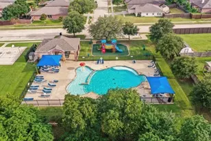 2613 S Wavecrest Ct, Little Elm, TX 75068 - Photo 22