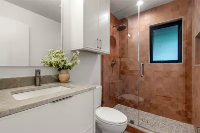 8825 Vista Oaks Circle, Dallas, TX 75243 - Photo 26