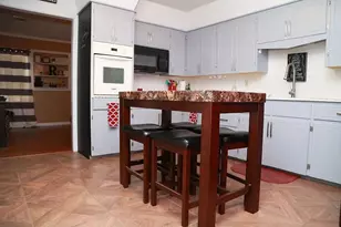 2100 Johnson, Big Spring, TX 79720 - Photo 10