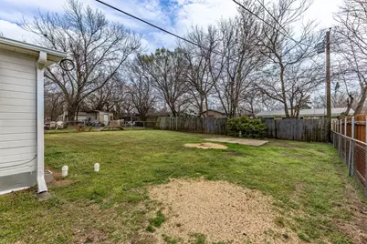 1808 W College Street, Sherman, TX 75092 - Photo 26