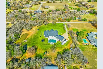 3911 Cedarcrest Court, Flower Mound, TX 75022 - Photo 2
