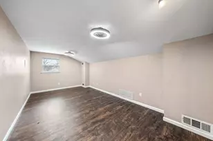 6104 Sandy Ln, Watauga, TX 76148 - Photo 18